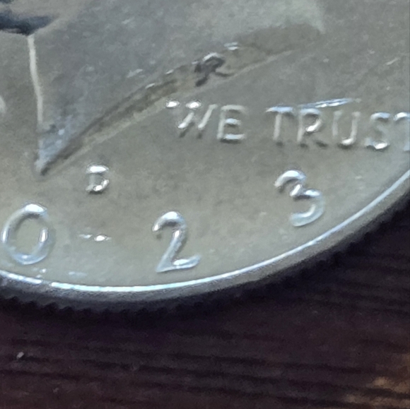 2023 D Kennedy Half Dollar Errors/Varieties "Face Ear"Off Center - Picture 4 of 12